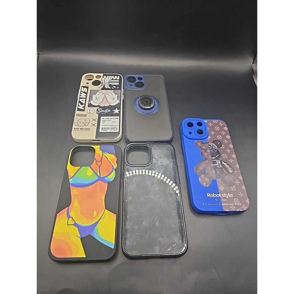 Lot of Iphone 13 phone cases